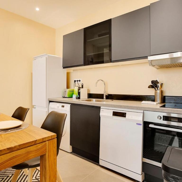 Appart lumineux 4 personnes - Appartement - 5