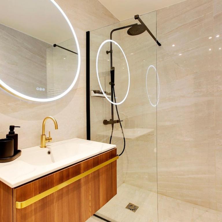 Appart lumineux 4 personnes - Appartement - 8