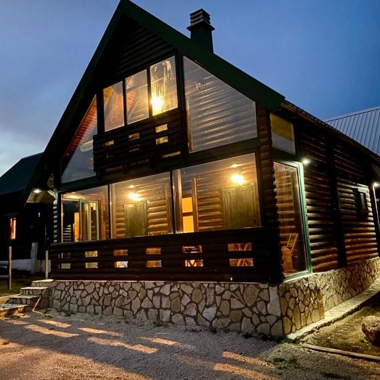 Durmitor's sun cottages - Three-Bedroom House - 12