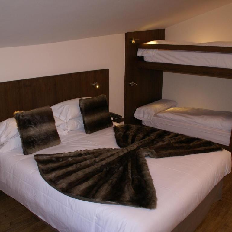 Hotel L’Ermita B&B - Habitación Cuádruple Superior - 5
