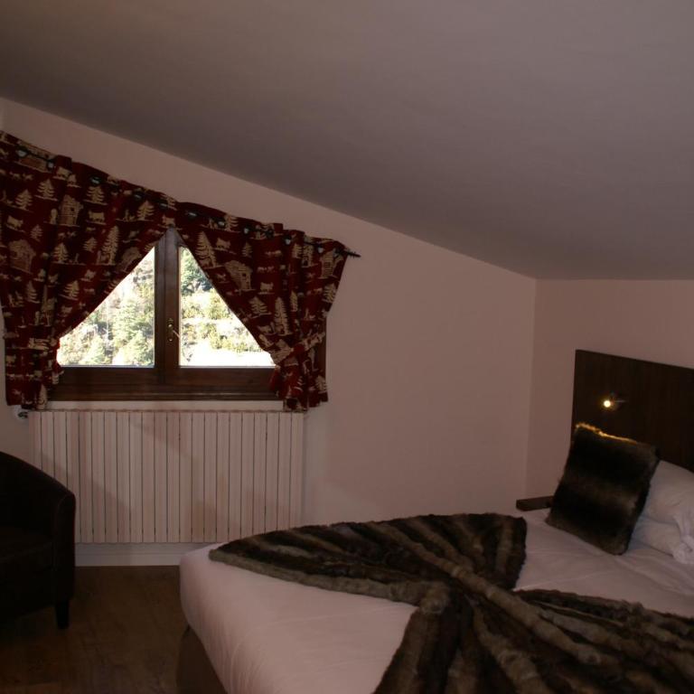 Hotel L’Ermita B&B - Habitación Cuádruple Superior - 3