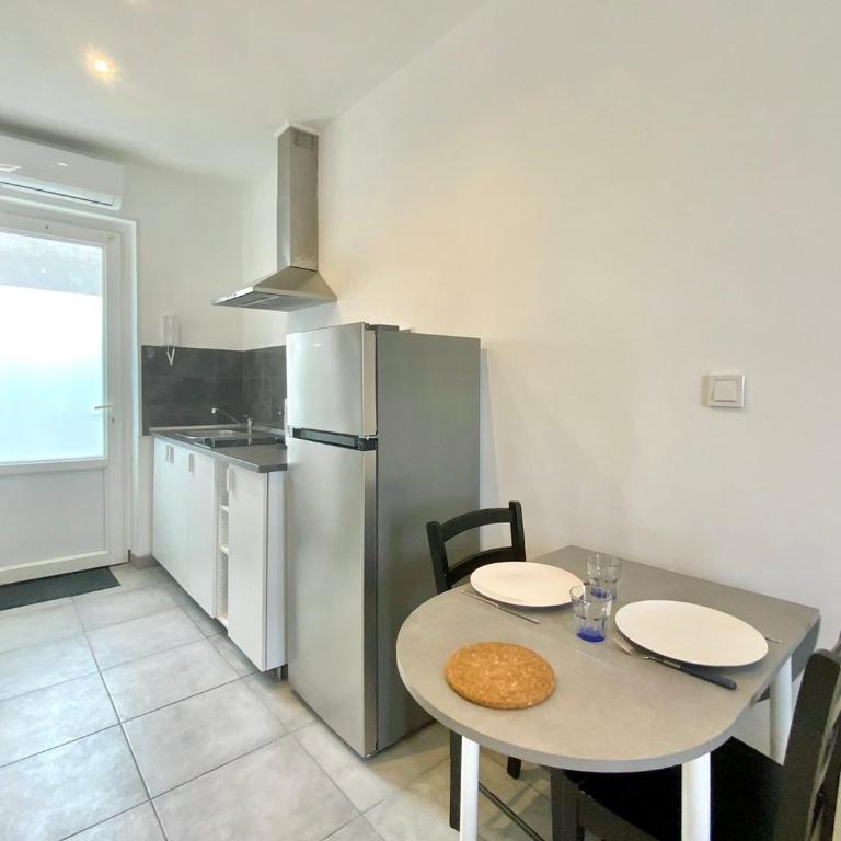 Le Sully, Studio confort en centre & climatisé - Appartamento - 6