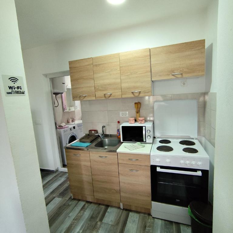 Apollon home apartments - One-Bedroom Apartment - 5