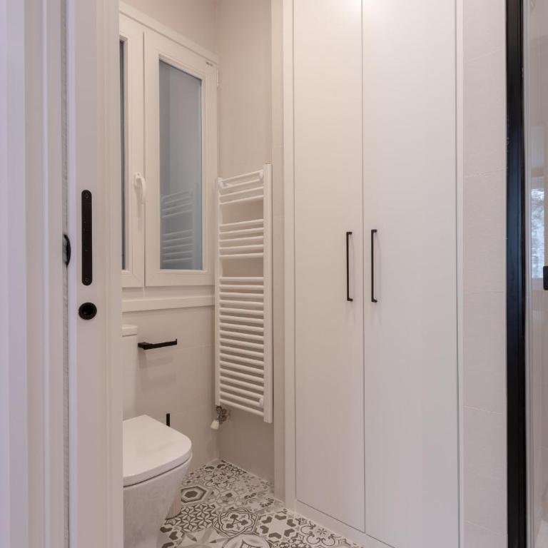 Daniela's Lovely Apartment Aire y Wifi by Apartamentos Logrono - Apartamento de 3 dormitorios Premium - 14