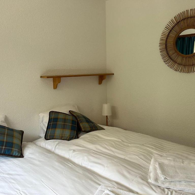 MP24 Ski in, out apartment on slopes with indoor private parking space - Apartment mit 3 Schlafzimmern - 20