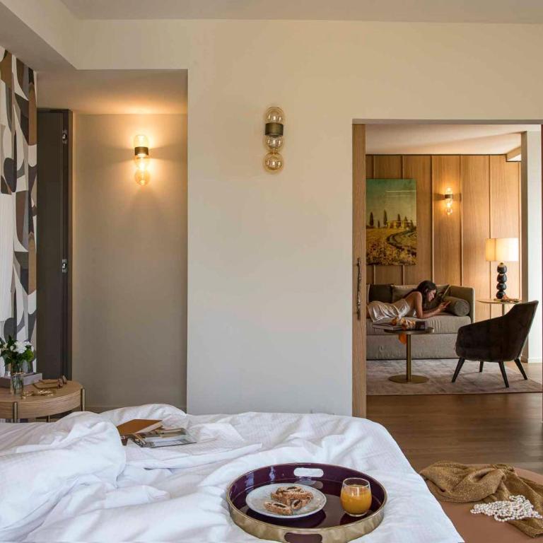 Columbus Urban Resort - Suite with River View and One-time SPA access - 12