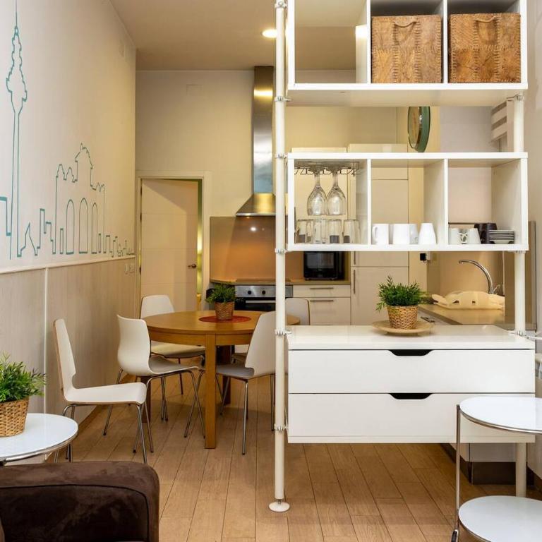 Modern and spacious-2Bedrooms 1Bathroom-Malasaña - Apartment - 6
