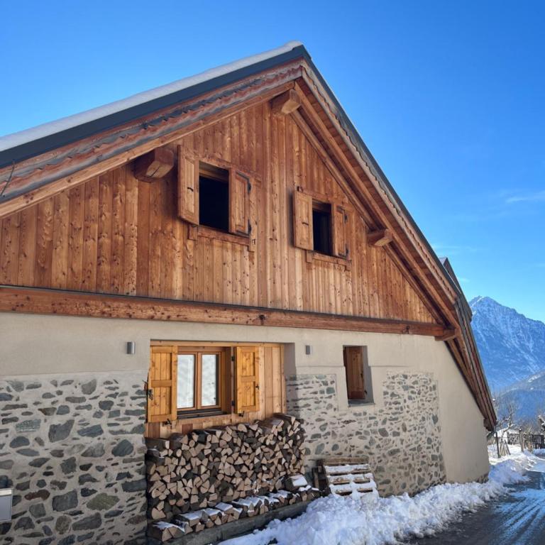 Luxurious Chalet Apartments - Chalet Serendipité - Penthouse - 2