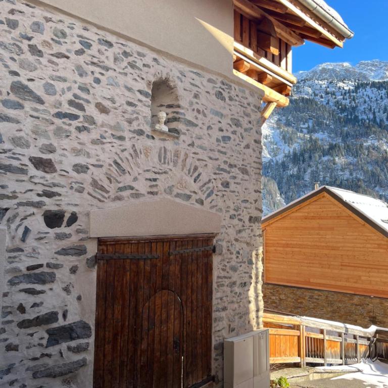 Luxurious Chalet Apartments - Chalet Serendipité - Penthouse - 24