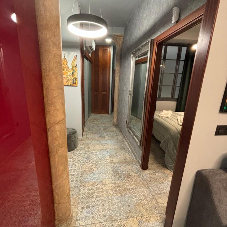 Alma de Málaga 2BR Stay with Art History & Comfort in the Heart of the City - Apartamento de 2 dormitorios - 8