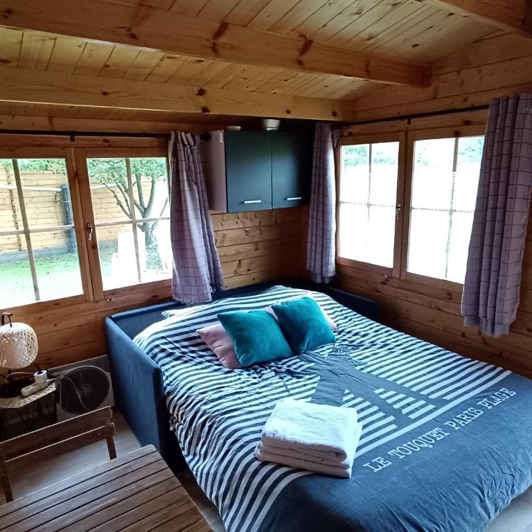 Gîte Les Chalets du Fliers à Verton Meublés de tourisme classés 2 étoiles - Casa - 33