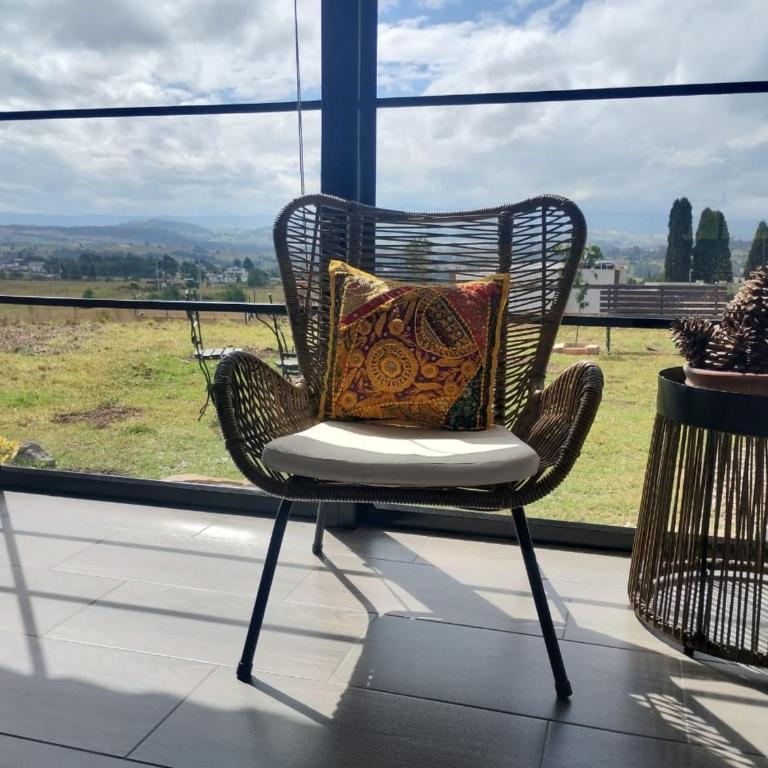 Amonita cabaña, vía Tunja Paipa - Casa - 4