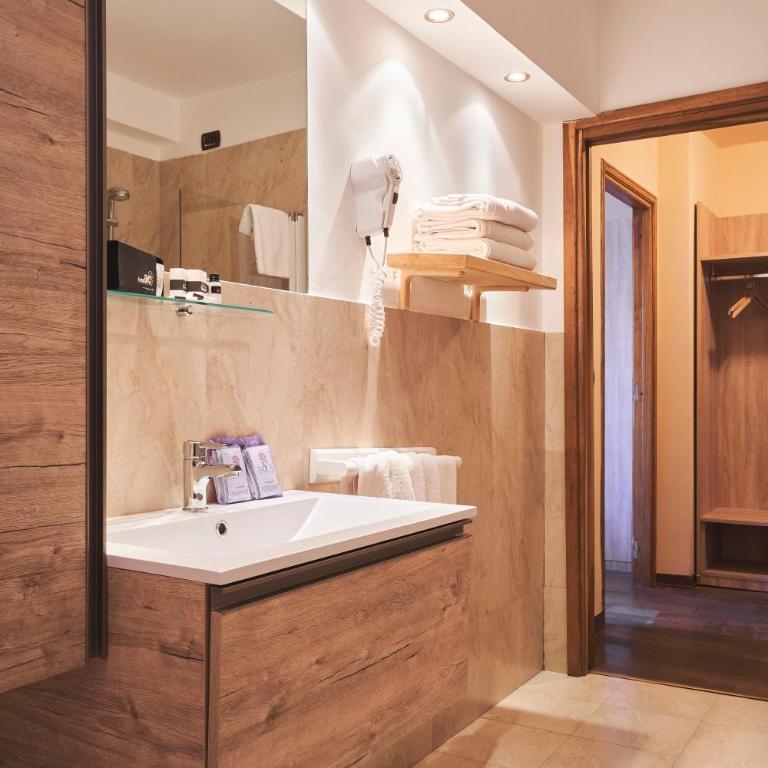 Hotel Mondolé - Azzurro Club - Camera Matrimoniale/Doppia con Letti Singoli - 5