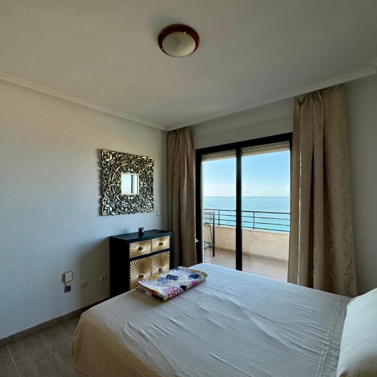 Paraíso a orillas del mar Mediterráneo, 18 - Apartamento de 3 dormitorios - 42