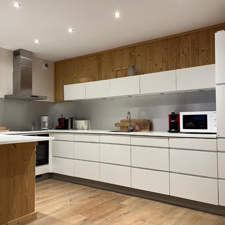 Luxurious Chalet Apartments - Chalet Serendipité - Appartement en Duplex - 15