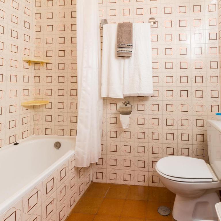 Ap Las Palomas - Two-Bedroom Apartment - 13