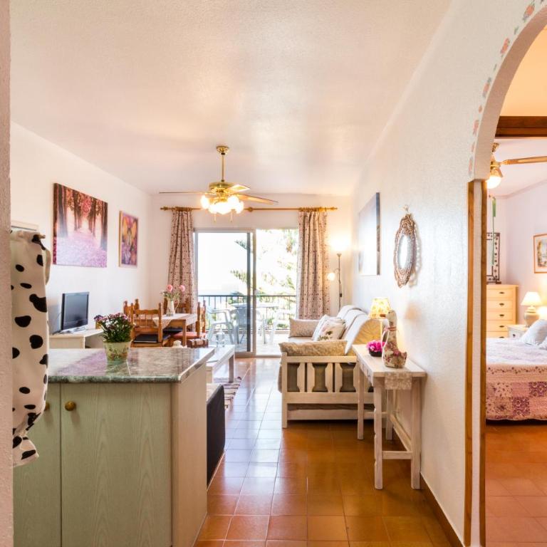 Ap Las Palomas - Two-Bedroom Apartment - 30