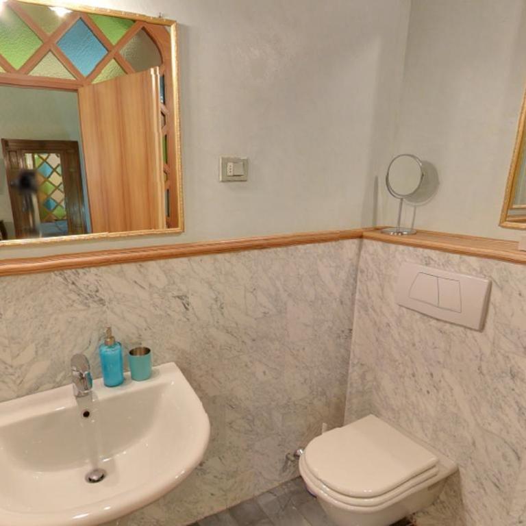 B&B Cavour10 Firenze - Habitación Doble Superior - 6
