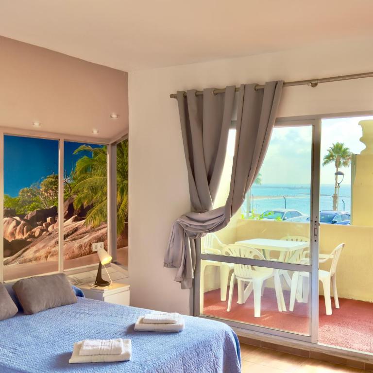 Apartamento vistas al mar y piscina Benalmádena - Apartamento de 1 dormitorio - 22