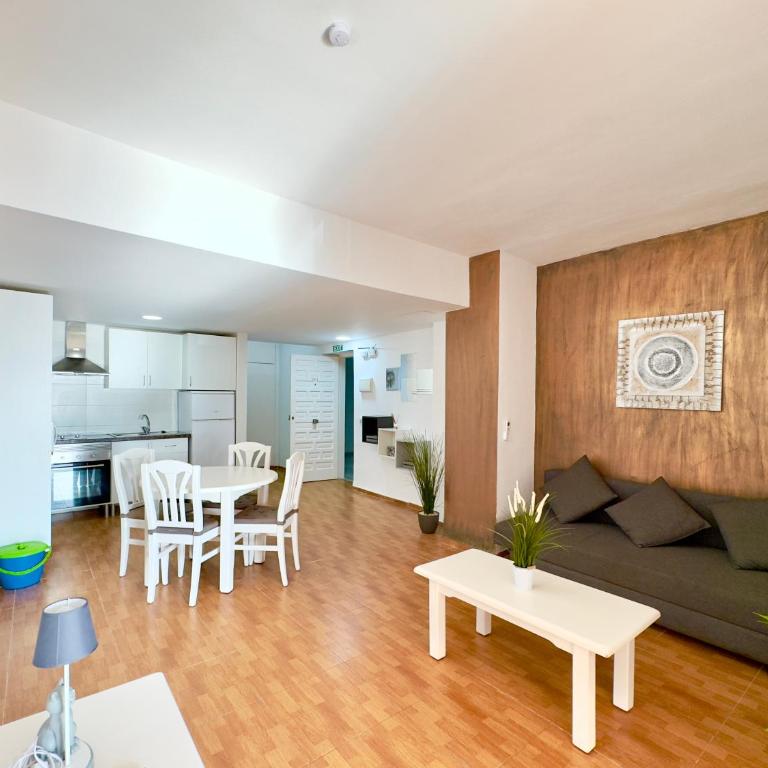 Apartamento vistas al mar y piscina Benalmádena - Apartamento de 1 dormitorio - 7