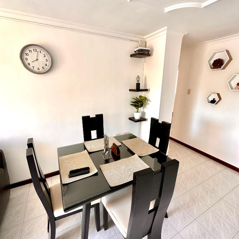 Apartamento Rodadero con piscina - Apartamento de 3 dormitorios - 16