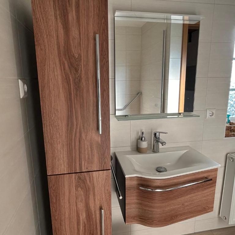 Weberhaus im Zirbenland - Apartment mit 1 Schlafzimmer - 8