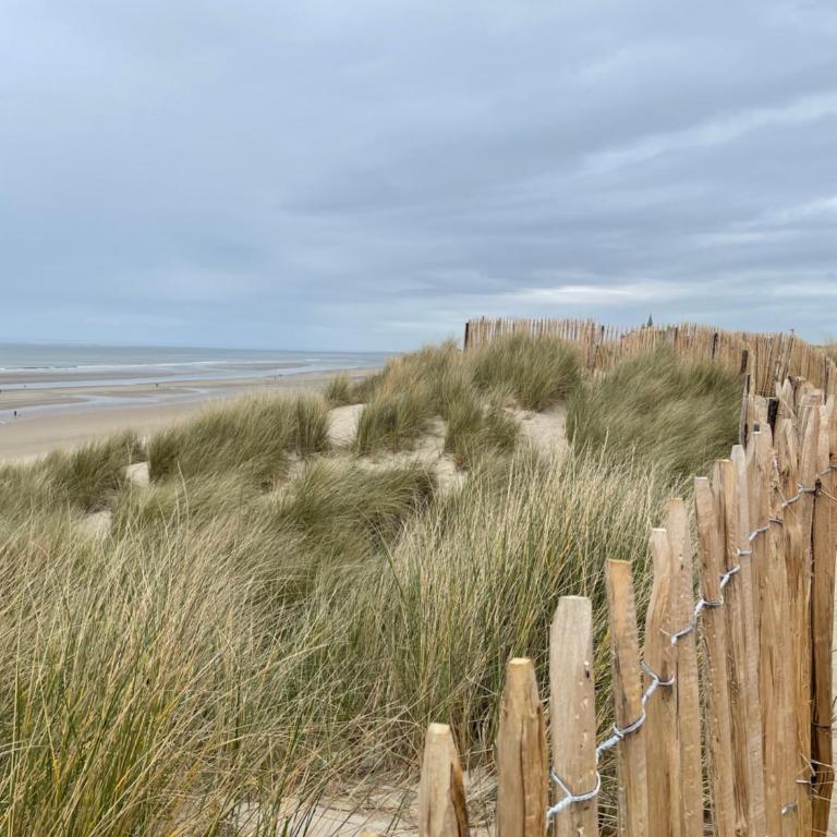 EMMA - Appart familial en RDC avec Garage à 2 min à pieds de la plage de Berck - Two-Bedroom Apartment - 23
