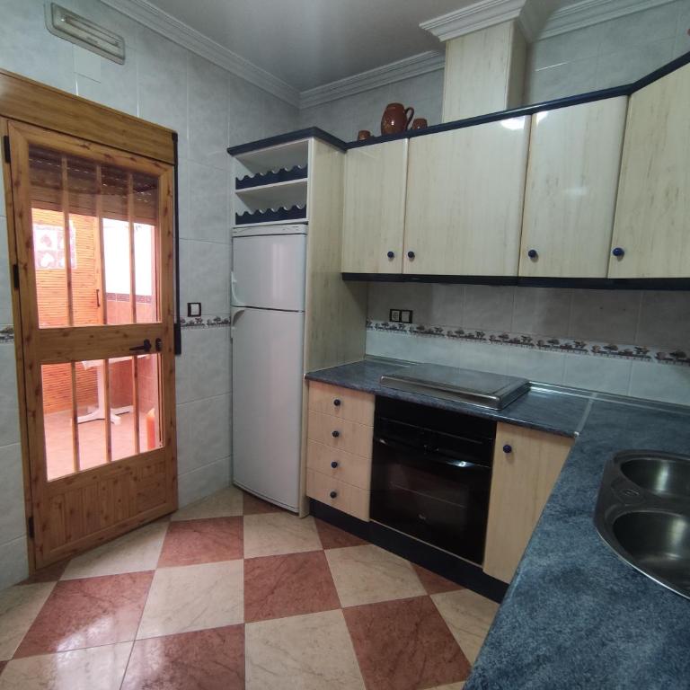 ALQUILER CASA PEPA EN CAZORLA - Two-Bedroom House - 28