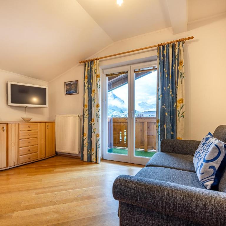 Haus Roswitha - Apartment mit Blick auf die Berge - 1