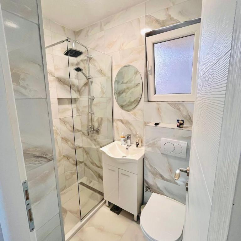EFESA Apartments - Deluks Dvokrevetni Studio sa Bračnim Krevetom - 16