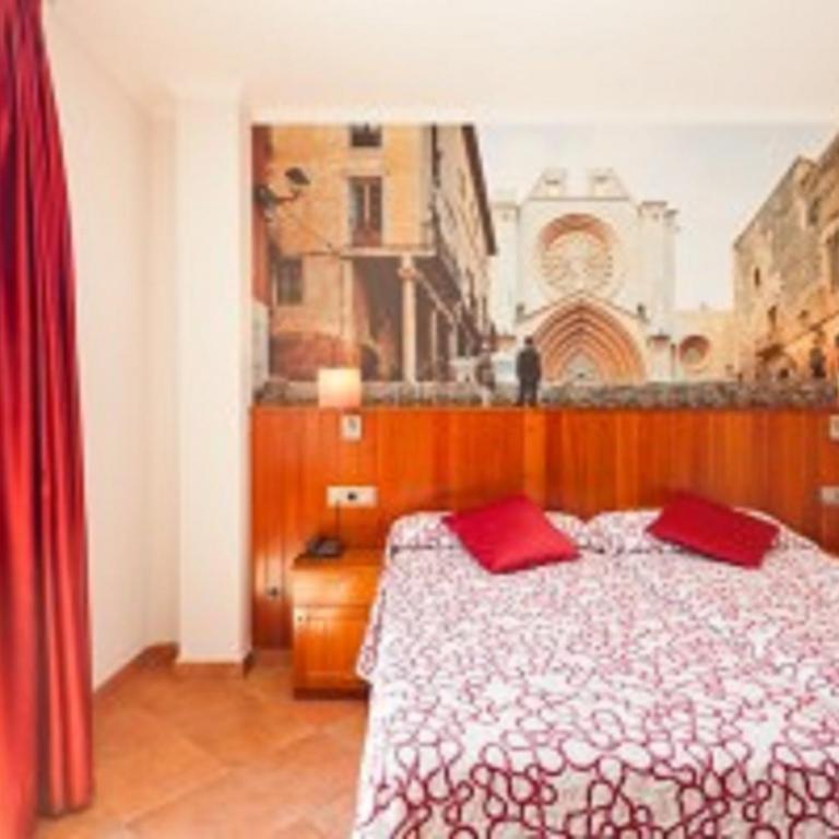 Plaça De La Font - Habitación Doble con vistas a la plaza - 1 o 2 camas - 1