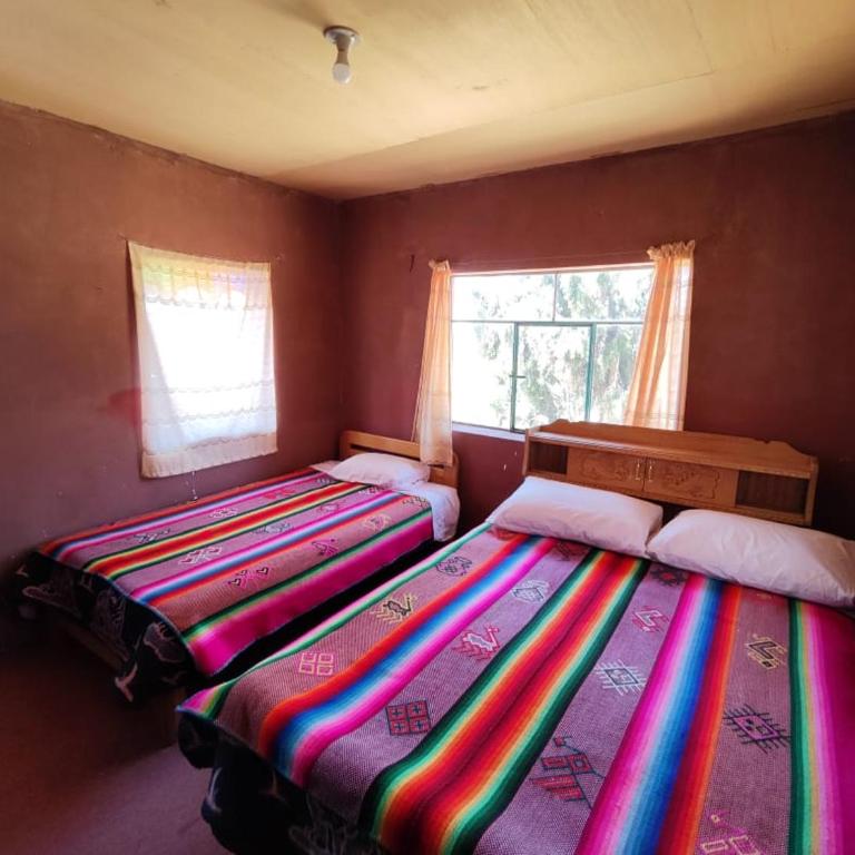 ENCHANTED LODGE Taquile Island - Economy Triple Room with Shared Bathroom - 2