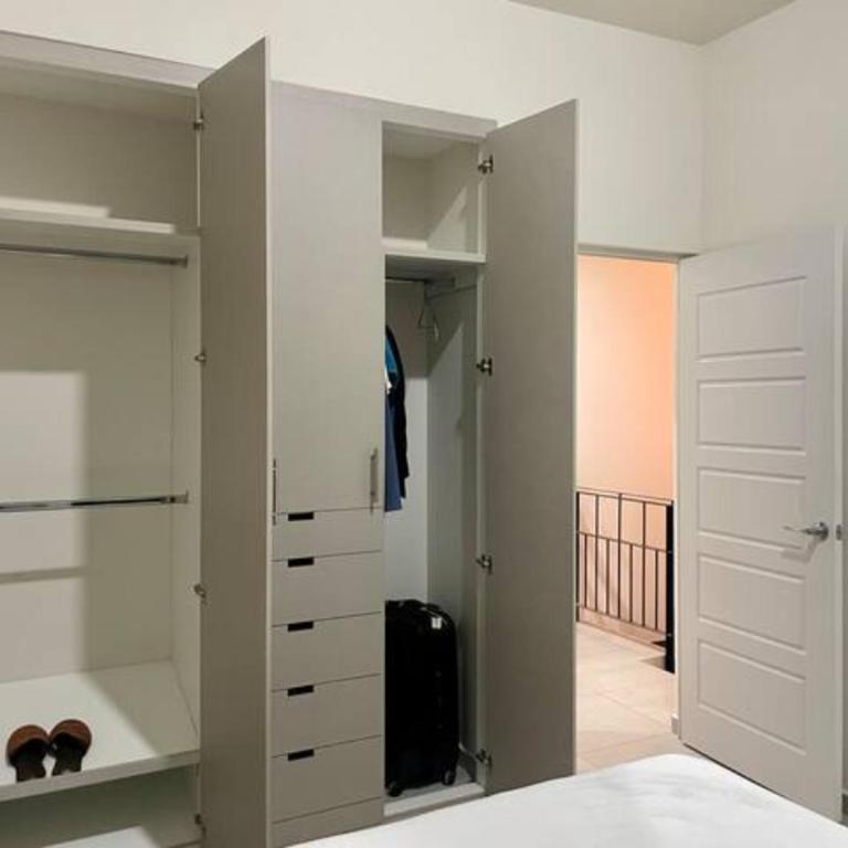 Moderna habitación con baño privado Zona Conín QRO - Double Room with Private Bathroom - 49