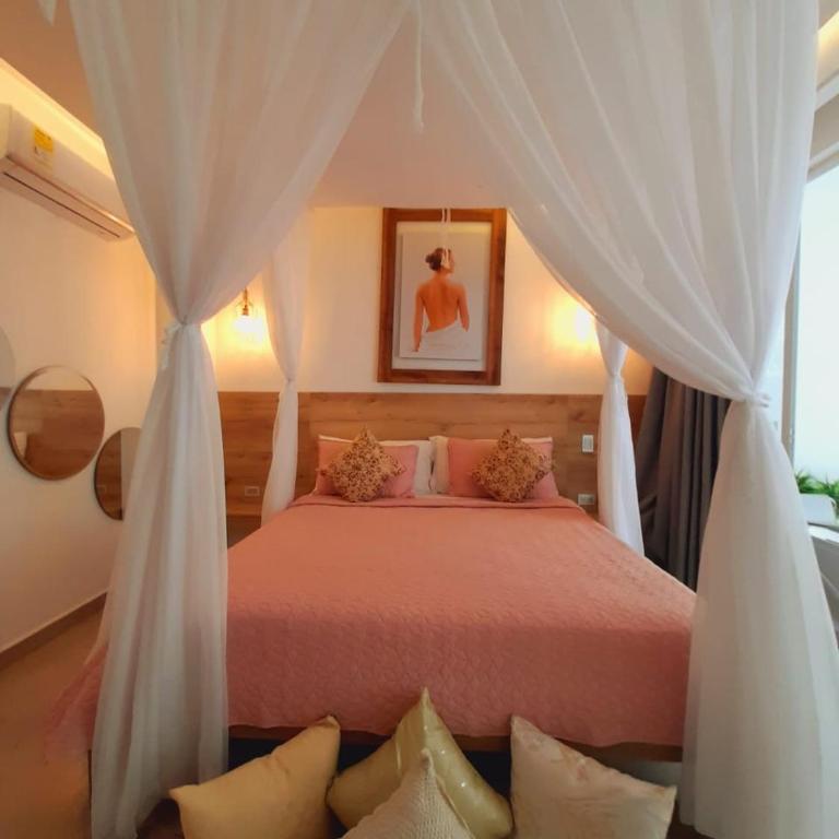 Hotel Monte Bello - Suite Deluxe con bañera de hidromasaje - 2
