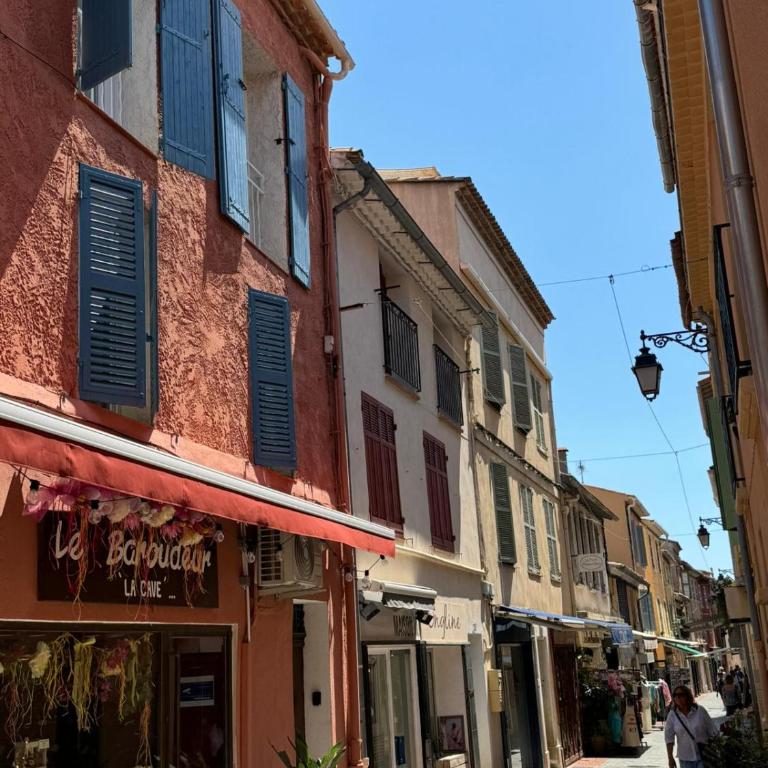 Sanary appartement 2-4 personnes à deux pas du port - Appartamento con 1 Camera da Letto - 22