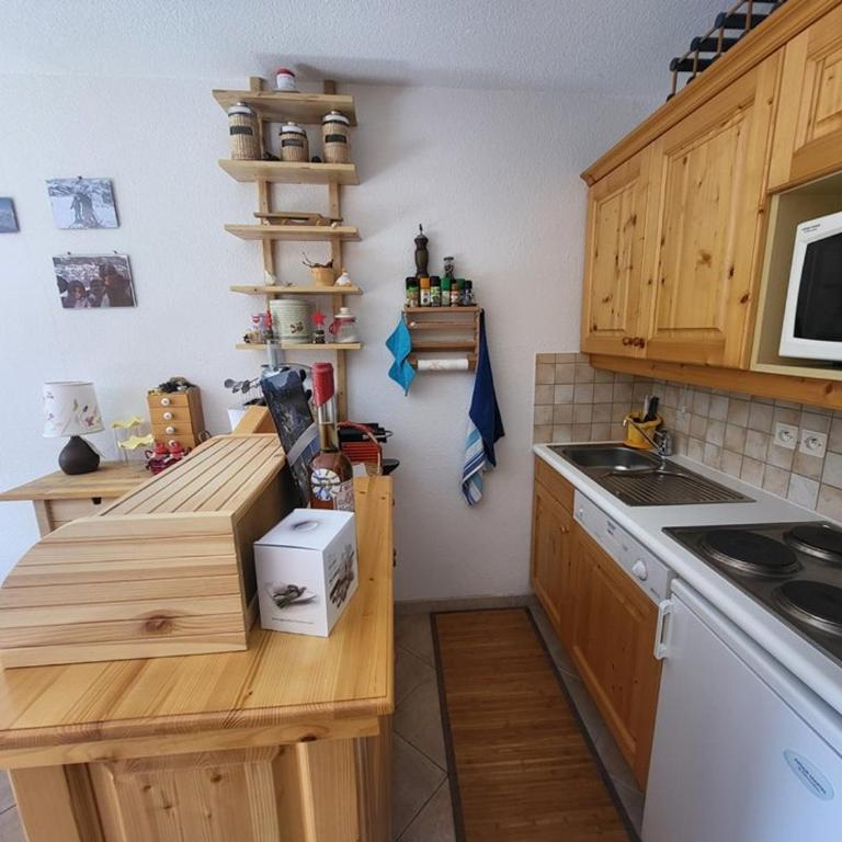 Charmant appartement 2 pièces avec balcon à Montgenèvre - FR-1-266-235 - Appartamento - 2