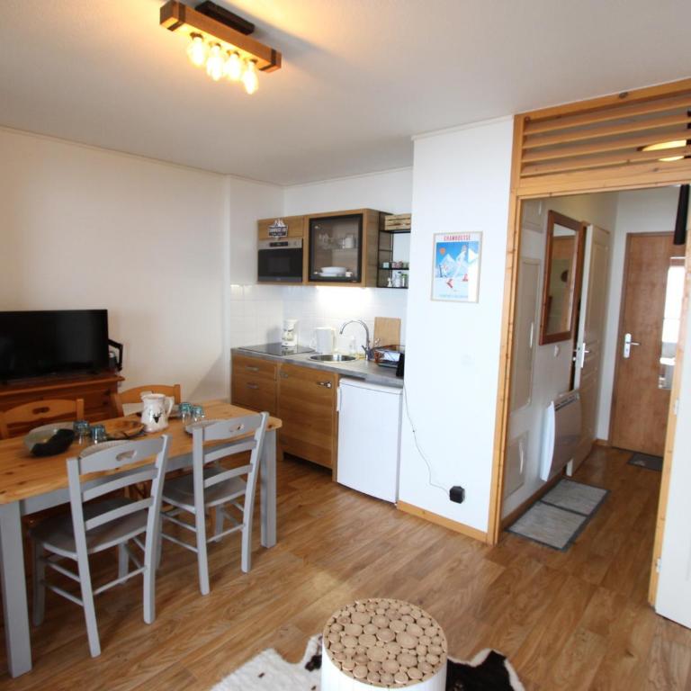 Charmant studio à Chamrousse, proche pistes et vue imprenable - FR-1-549-145 - Studio - 3
