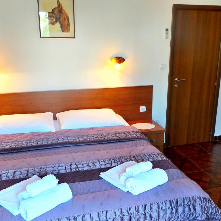 El Mar Apartments - One-Bedroom Apartment with Balcony - 16