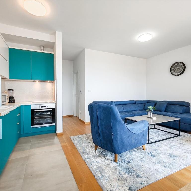TRE Apartments - One-Bedroom Apartment - 9