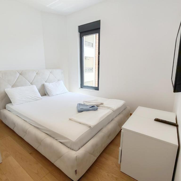 TRE Apartments - One-Bedroom Apartment - 14