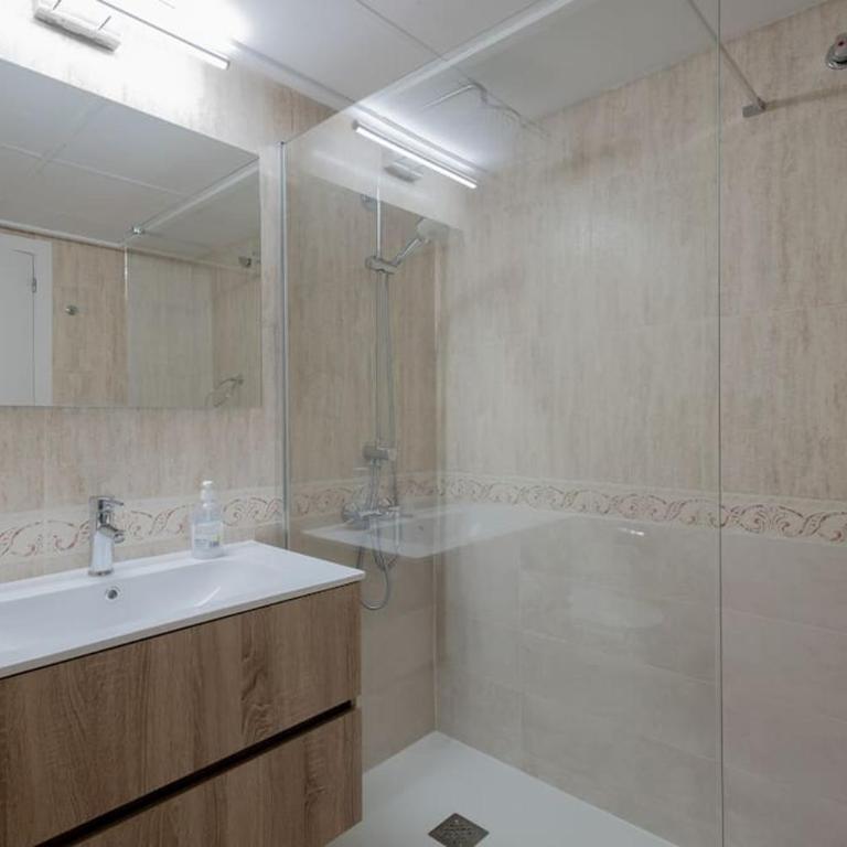 Apartamento playa Patacona con parking - Two-Bedroom Apartment - 30