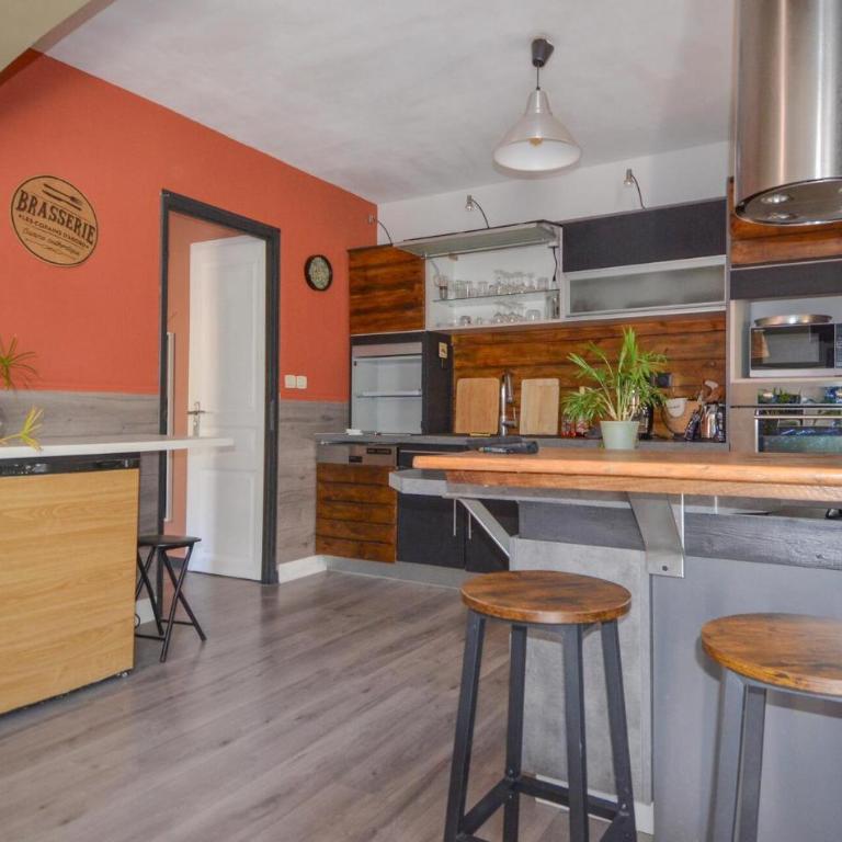 Amazing Home In Arles - Maison de Vacances 3 Chambres - 3