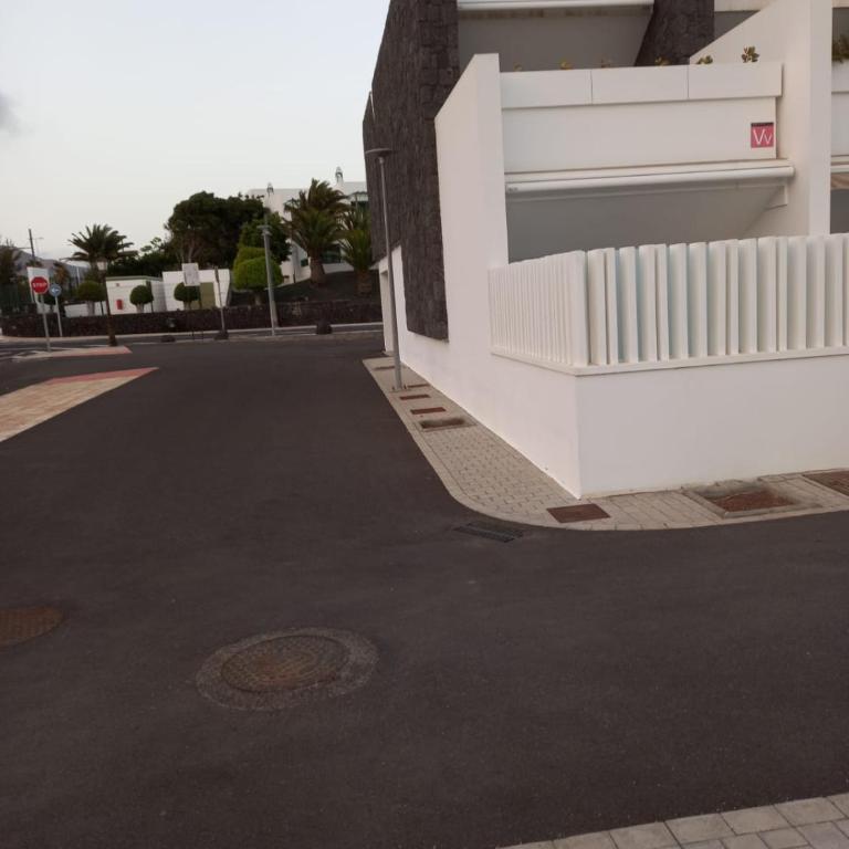 Nunoli Duplex Luxury Playa Blanca - Three-Bedroom House - 2