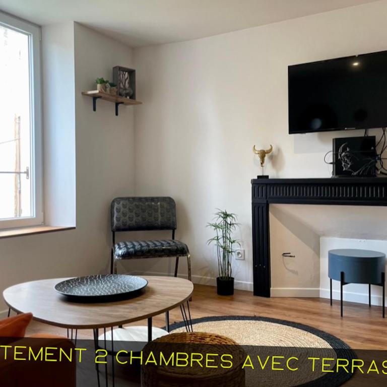 Les Appartements du Pont Joubert - Appartement 2 Chambres avec Terrasse - 12