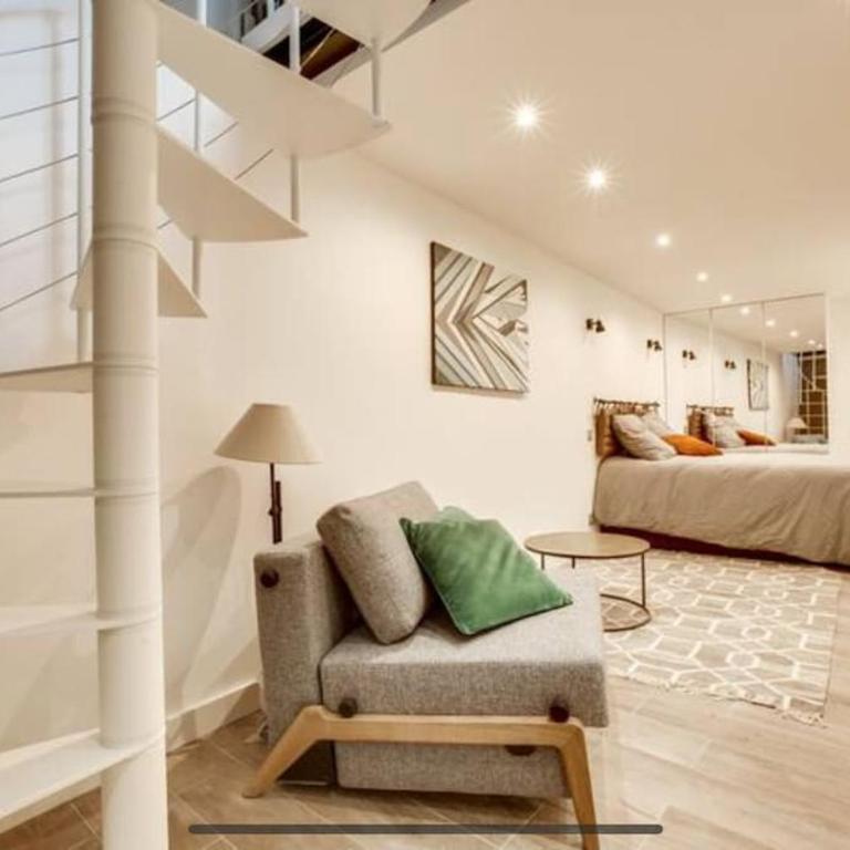 03 Tour Eiffel Appartement pour 7 personnes - Appartement 2 Chambres - 16