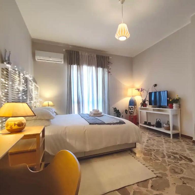 L'Attico - Stanza privata con bagno - Teatro Greco Siracusa - Camera Deluxe Matrimoniale/Doppia con Letti Singoli con Vista Città - 9