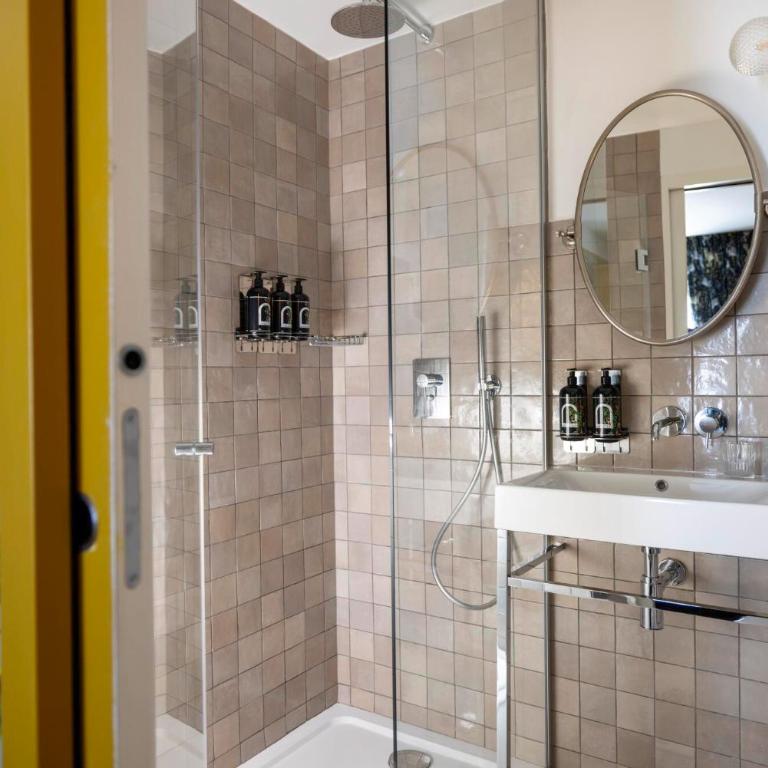 Hôtel Ginette à la Folie & Spa - Chambre Double Standard - 10