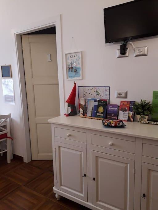 quadrilocale 3 bagni Torino centro - Appartamento con 3 Camere da Letto e con Balcone - 24