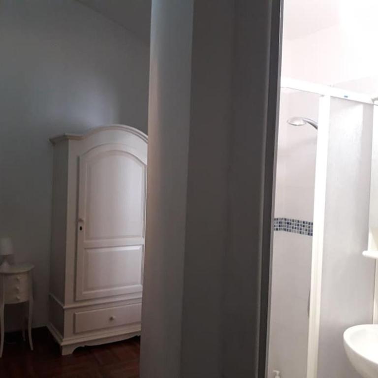 quadrilocale 3 bagni Torino centro - Appartamento con 3 Camere da Letto e con Balcone - 33