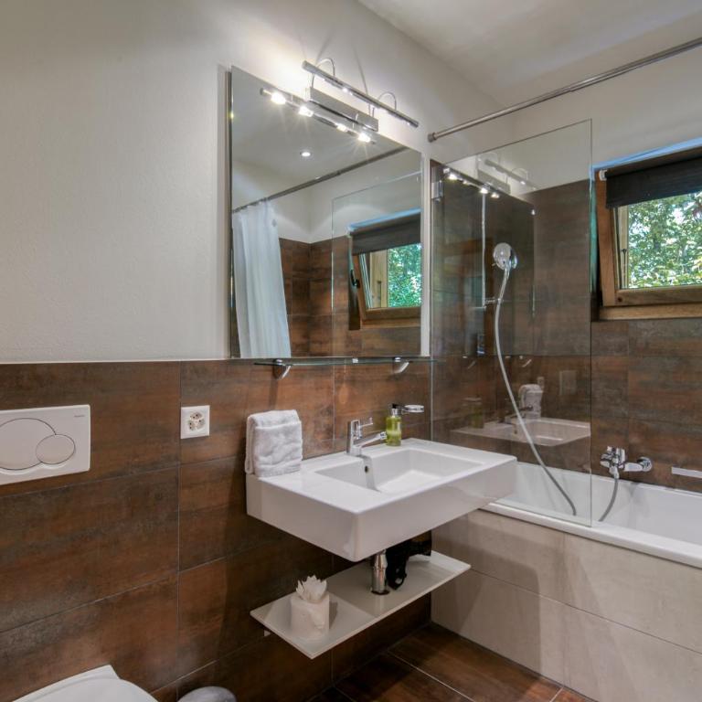 Hot tub and BBQ Lodge 1 - Appartement Deluxe - 25